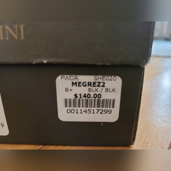 Enzo Angiolini Heals - Picture 5 of 5